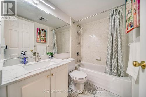 1109 - 23 Lorraine Drive, Toronto, ON - Indoor Photo Showing Bathroom