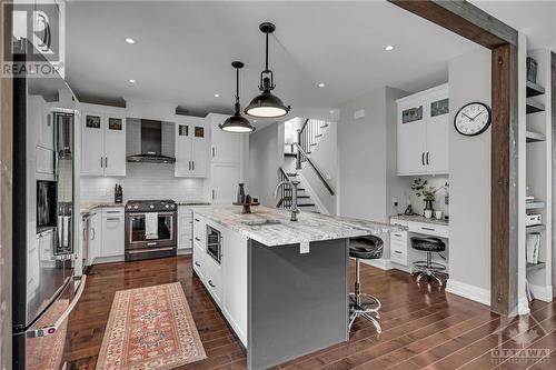 598 Golden Avenue, Ottawa, ON - Indoor Photo Showing Kitchen With Upgraded Kitchen