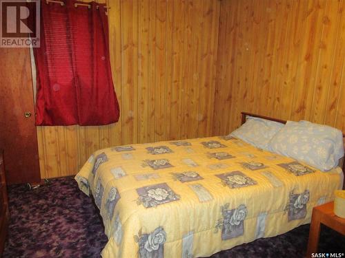 307 7Th Avenue E, Assiniboia, SK - Indoor Photo Showing Bedroom