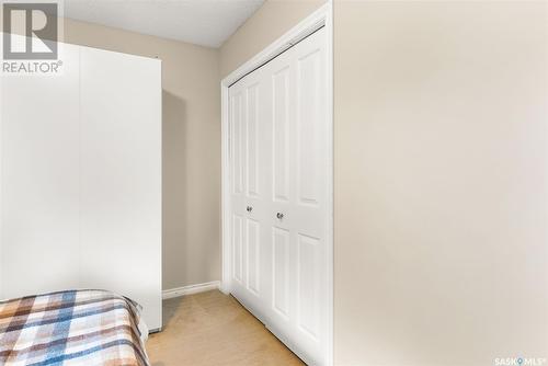 344 Habkirk Drive, Regina, SK - Indoor Photo Showing Bedroom