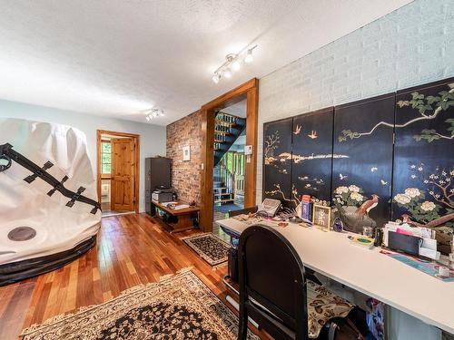 Family room - 6 9E Avenue, Saint-Armand, QC - Indoor Photo Showing Other Room