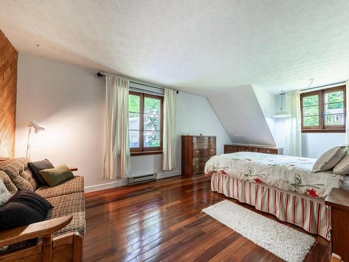 Chambre Ã Â coucher - 6 9E Avenue, Saint-Armand, QC - Indoor Photo Showing Bedroom