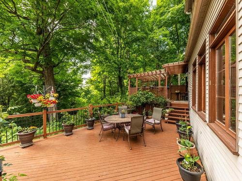 ExtÃ©rieur - 6 9E Avenue, Saint-Armand, QC - Outdoor With Deck Patio Veranda