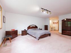 Master bedroom - 