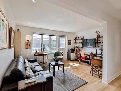 Living room - 925 Rue De Port-Royal E., Montréal (Ahuntsic-Cartierville), QC - Indoor Photo Showing Living Room