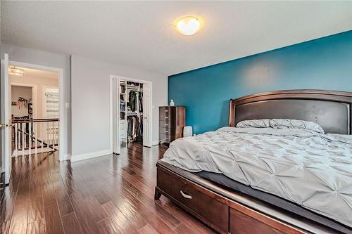 990 Upper Kenilworth Avenue, Hamilton, ON - Indoor Photo Showing Bedroom