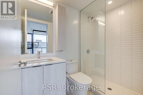 905 - 86 Dundas Street E, Mississauga, ON - Indoor Photo Showing Bathroom