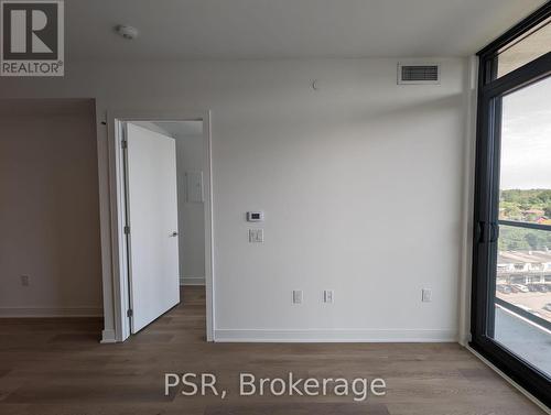 905 - 86 Dundas Street E, Mississauga, ON - Indoor Photo Showing Other Room