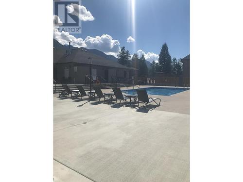 500 Bighorn Boulevard Unit# 533B, Radium Hot Springs, BC - 