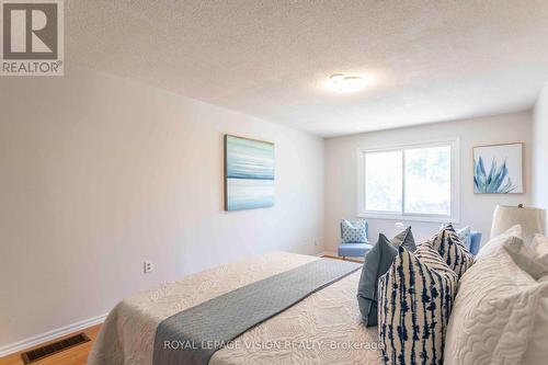 13 - 101 Alford Crescent, Toronto, ON - Indoor Photo Showing Bedroom