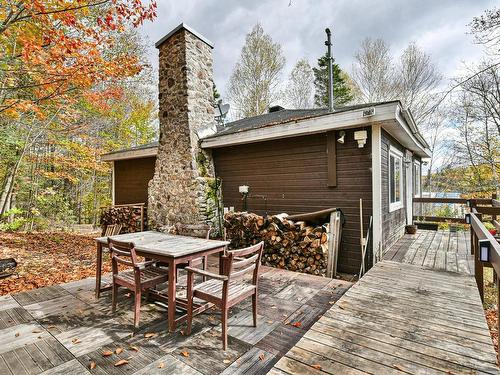 ExtÃ©rieur - 54  - 56 Ch. D'Entrelacs, Sainte-Marguerite-Du-Lac-Masson, QC - Outdoor With Deck Patio Veranda With Exterior