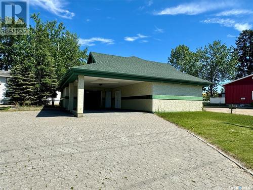 508 La Ronge Avenue, La Ronge, SK 