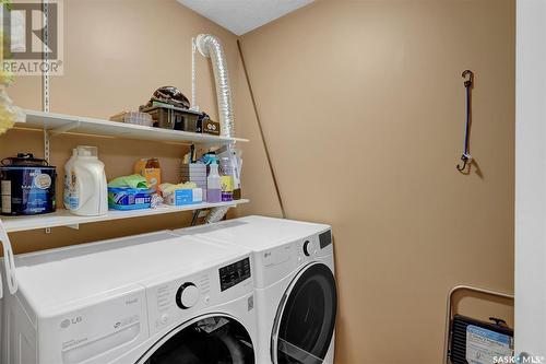 58 5557 Blake Crescent, Regina, SK - Indoor Photo Showing Laundry Room