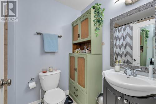 1286 Tanemura Crescent, Kelowna, BC - Indoor Photo Showing Bathroom