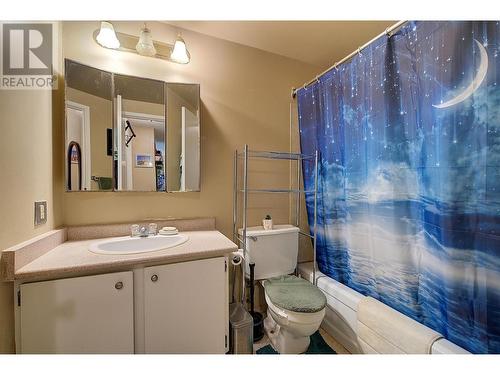 435 Franklyn Road Unit# 115, Kelowna, BC - Indoor Photo Showing Bathroom