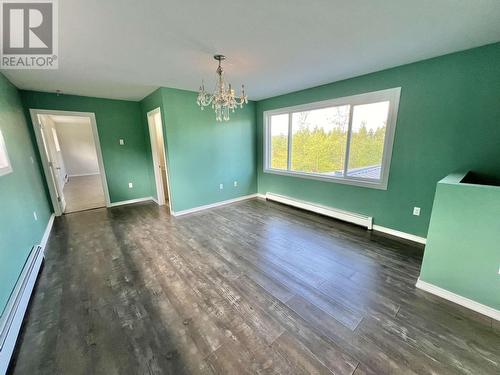 8207 Ross Road, Quesnel, BC - Indoor Photo Showing Other Room