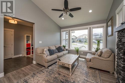 1218 Orizaba Court, Prince George, BC - Indoor Photo Showing Living Room