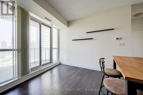 1409 - 4099 Brickstone Mews, Mississauga, ON - Indoor Photo Showing Other Room