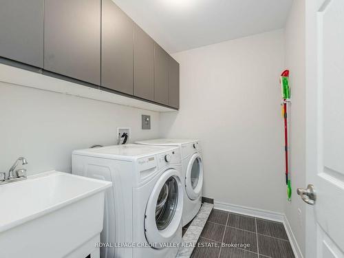 12 Isle Royal Terr, Brampton, ON - Indoor Photo Showing Laundry Room