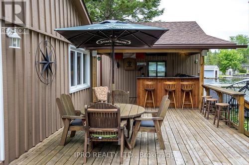 111 Crescent Drive, Kawartha Lakes, ON - Outdoor With Deck Patio Veranda With Exterior