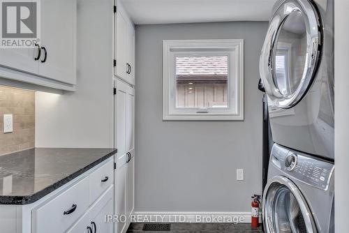 111 Crescent Drive, Kawartha Lakes, ON - Indoor Photo Showing Laundry Room