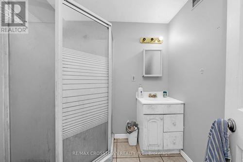 56 First Street, Orangeville, ON - Indoor Photo Showing Bathroom