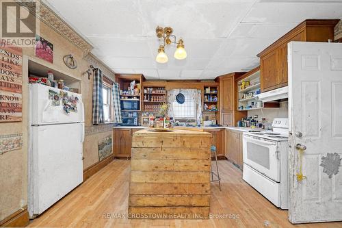 56 First Street, Orangeville, ON - Indoor Photo Showing Kitchen