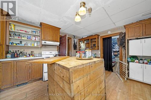 56 First Street, Orangeville, ON - Indoor Photo Showing Kitchen