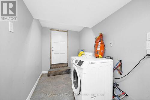 56 First Street, Orangeville, ON - Indoor Photo Showing Laundry Room