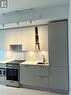 3802 - 3900 Confederation Parkway, Mississauga, ON  - Indoor Photo Showing Kitchen 