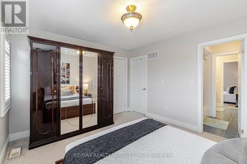 32 Radial Street, Brampton, ON - Indoor Photo Showing Bedroom