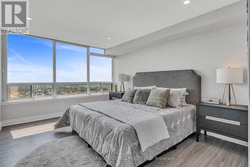 Lph 03 - 550 Webb Drive, Mississauga, ON - Indoor Photo Showing Bedroom