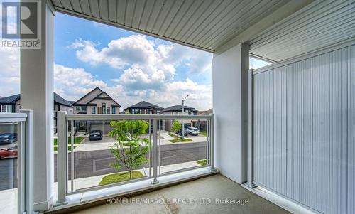 17 Valencia Drive E, Kitchener, ON - Outdoor With Balcony With Exterior