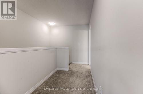 17 Valencia Drive E, Kitchener, ON - Indoor Photo Showing Other Room