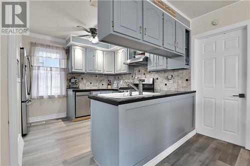 324 Eighth Street W, Cornwall, ON - Indoor Photo Showing Kitchen