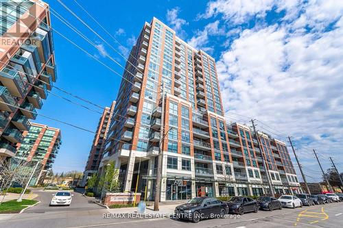 647 - 31 Tippett Road, Toronto, ON - Outdoor With Facade