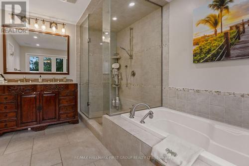 206 Corner Ridge Road, Aurora (Aurora Highlands), ON - Indoor Photo Showing Bathroom