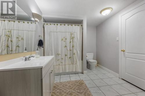 206 Corner Ridge Road, Aurora (Aurora Highlands), ON - Indoor Photo Showing Bathroom