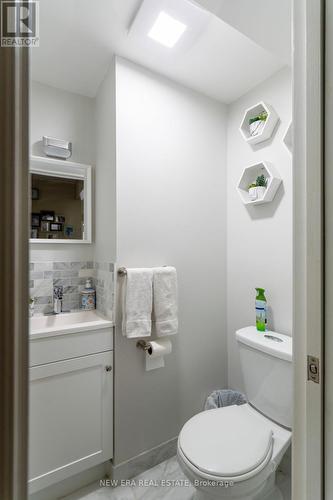 4115 Wilcox Road, Mississauga (Rathwood), ON - Indoor Photo Showing Bathroom