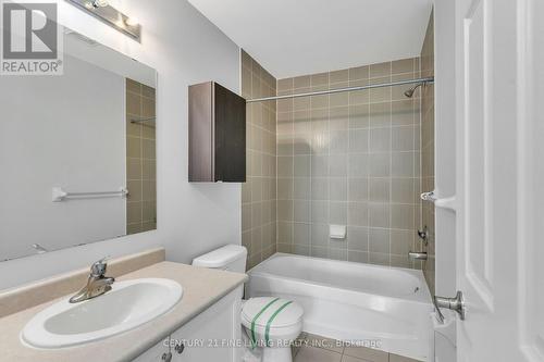 76 Teal Crest Circle, Brampton, ON - Indoor Photo Showing Bathroom