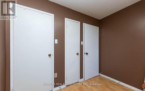 275 - 2095 Roche Court, Mississauga, ON - Indoor Photo Showing Other Room