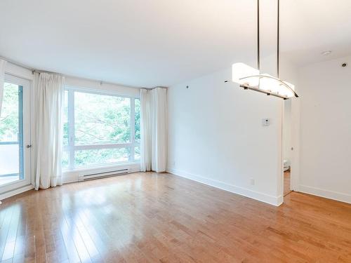 Living room - 212-2285 Av. Ekers, Mont-Royal, QC - Indoor Photo Showing Other Room