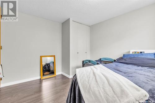 70 Lindsay Drive, Saskatoon, SK - Indoor Photo Showing Bedroom