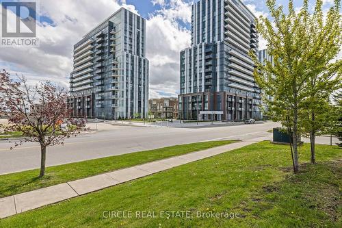 1101 - 60 Honeycrisp Crescent, Vaughan, ON - Outdoor With Facade