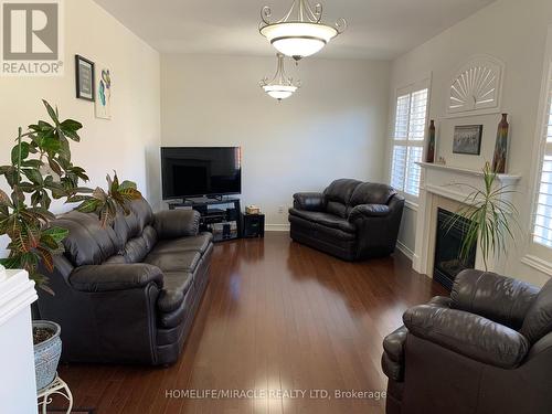 14 Fieldview Drive, Brampton, ON - Indoor Photo Showing Living Room With Fireplace