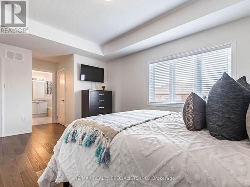 61 Lola Crescent, Brampton, ON - Indoor Photo Showing Bedroom