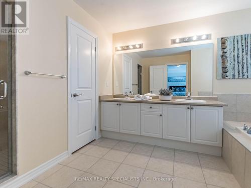 61 Lola Crescent, Brampton, ON - Indoor Photo Showing Bathroom