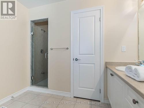 61 Lola Crescent, Brampton, ON - Indoor Photo Showing Bathroom