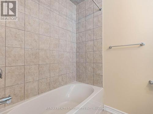 61 Lola Crescent, Brampton, ON - Indoor Photo Showing Bathroom