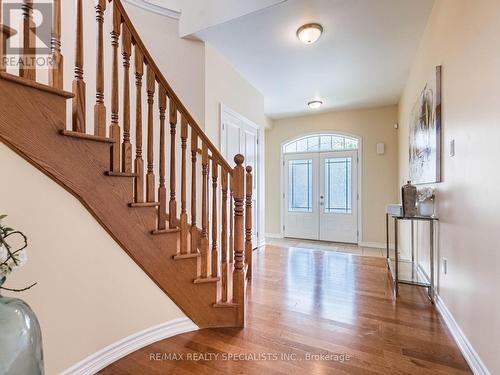 61 Lola Crescent, Brampton, ON - Indoor Photo Showing Other Room